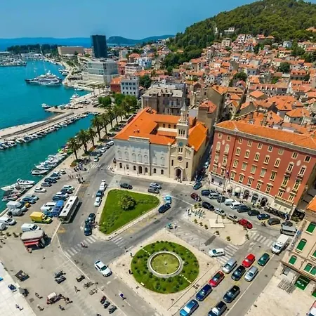 Nada In The Center Of Апартаменты