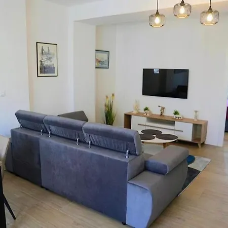 Nada In The Center Of Апартаменты